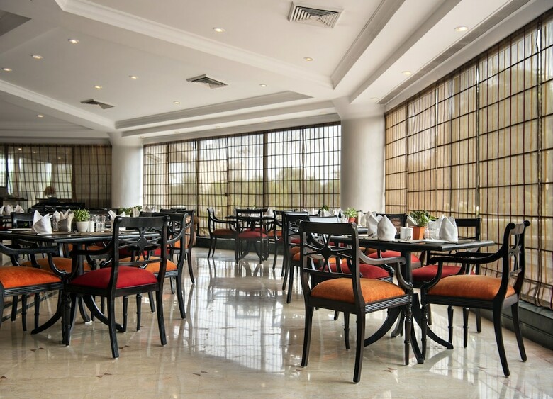Hotel Sarovar Portico Surajkund