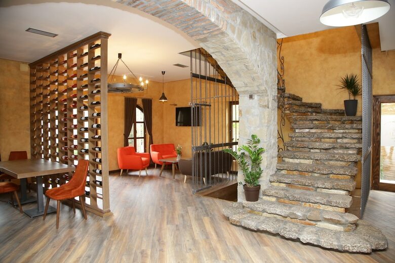 Bed & Breakfast Winery ?krbi? Inn