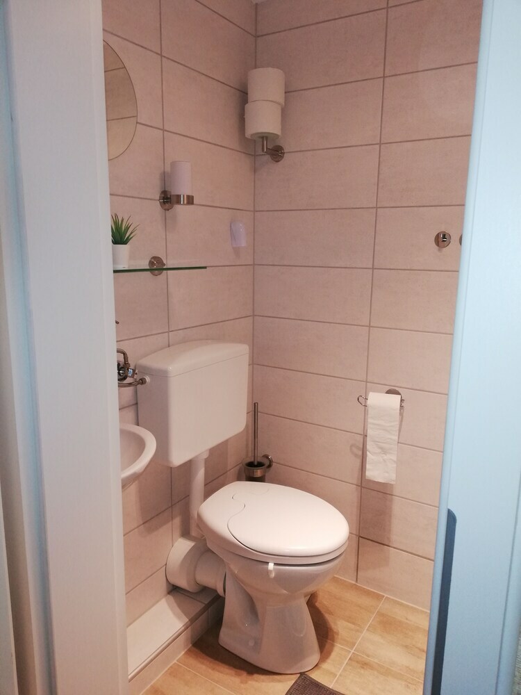 Eleonora Apartment