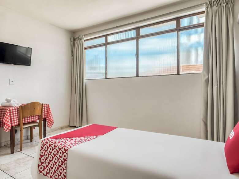 Hotel Oyo Ibituruna Barreiro