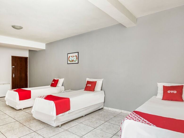 Hotel Oyo Ibituruna Barreiro