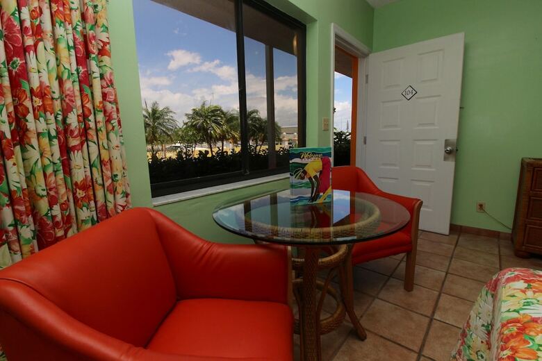 Hotel Running Mon Resort By Kees Vacations