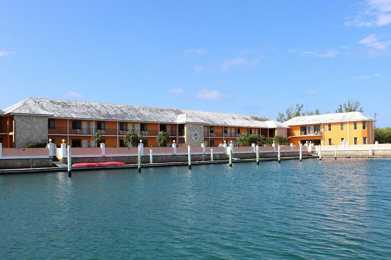 Hotel Running Mon Resort By Kees Vacations