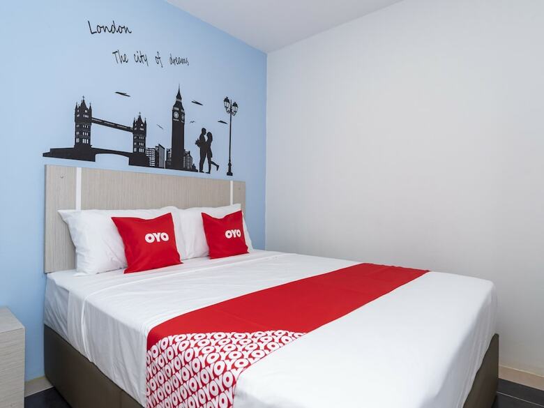 Oyo 44108 Good 2 Stay Hotel