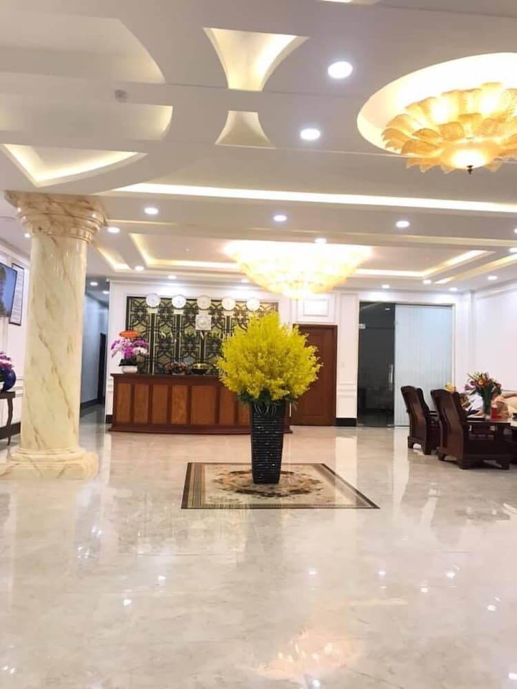 Hotel Khach San Sao Nam