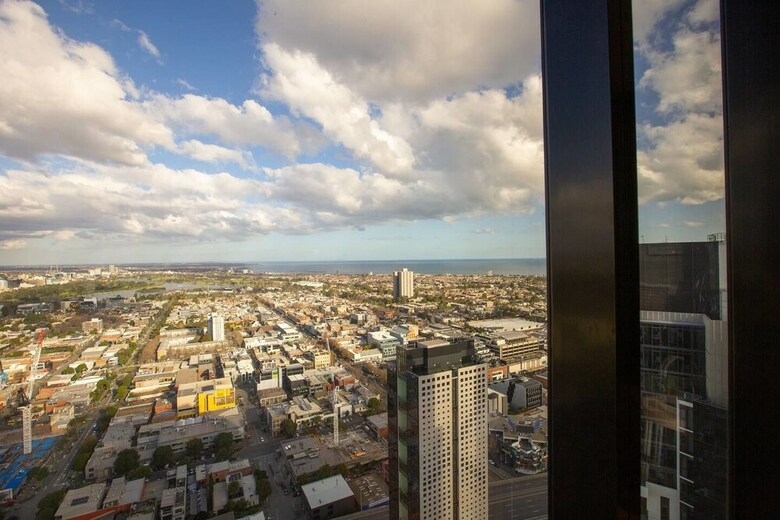 Apartamentos Skyline Seaview In Crown