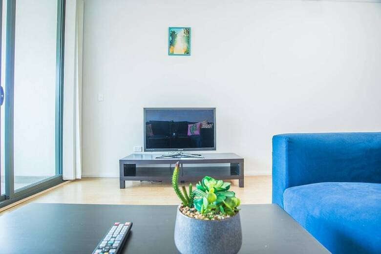 Stylish And Minimalism Apartment In North Ryde