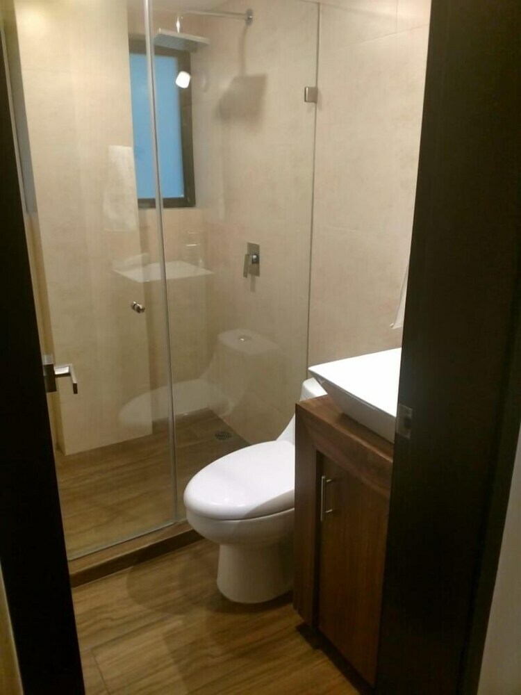 Apartamentos Spacious Urban Apt In Trendy Spot