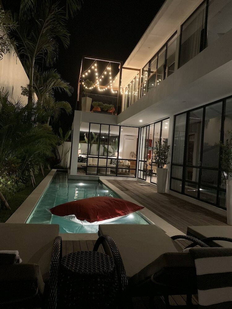 Villa Secret Heart Bali