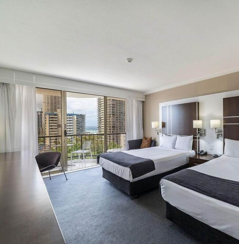 4 Star Unit 100m From Beach - L5