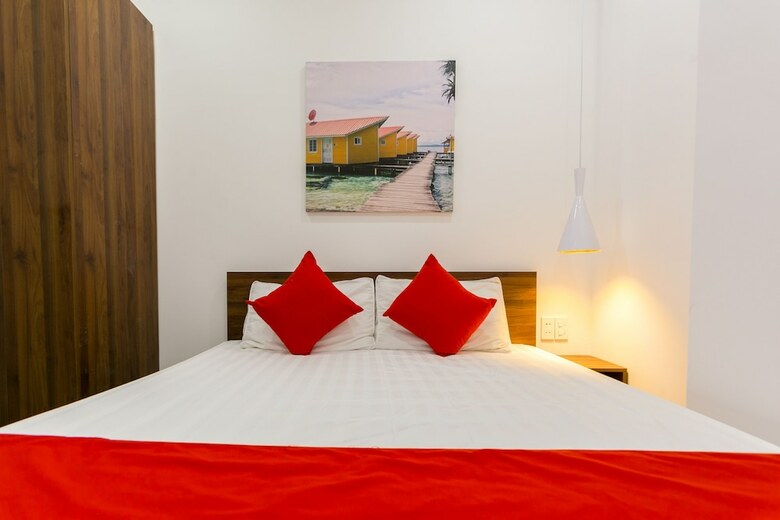 Hotel Oyo 304 Universe Apartment