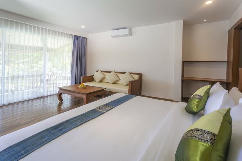 Floral Hotel Aura Samui Best Beach
