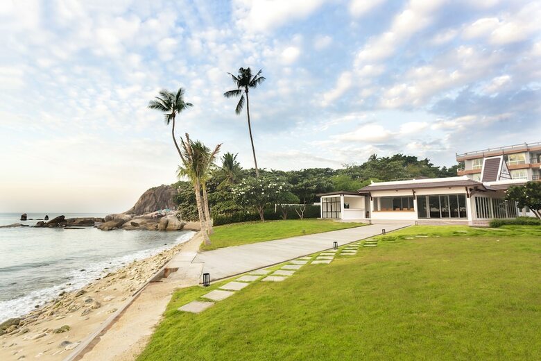 Floral Hotel Aura Samui Best Beach