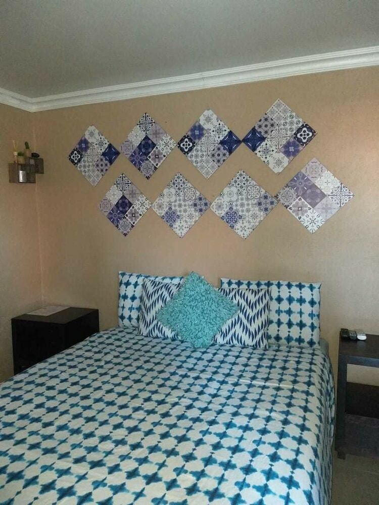 Hotel Hulela Guest House