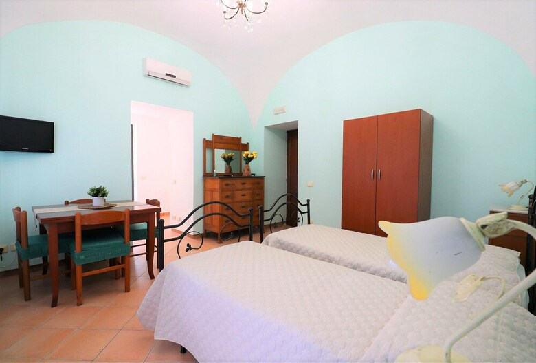 Flowers Apartment