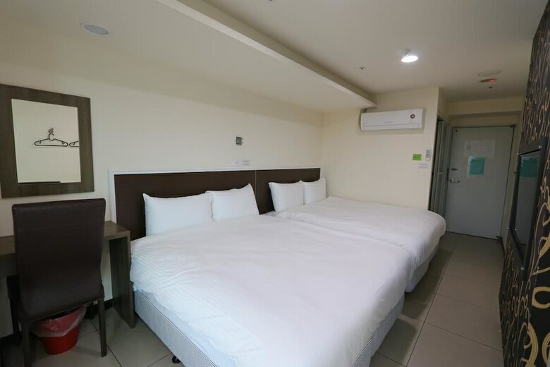 Yidianyuan Hotel