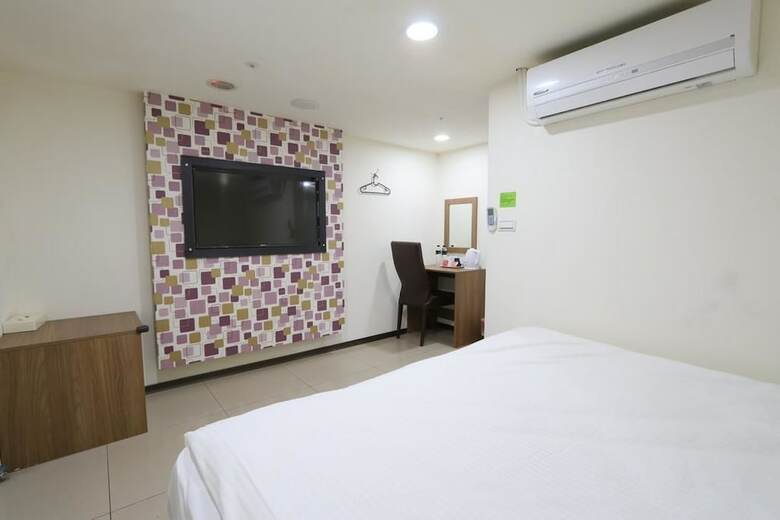 Yidianyuan Hotel