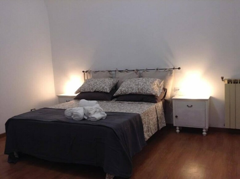 Hotel Velia's Home