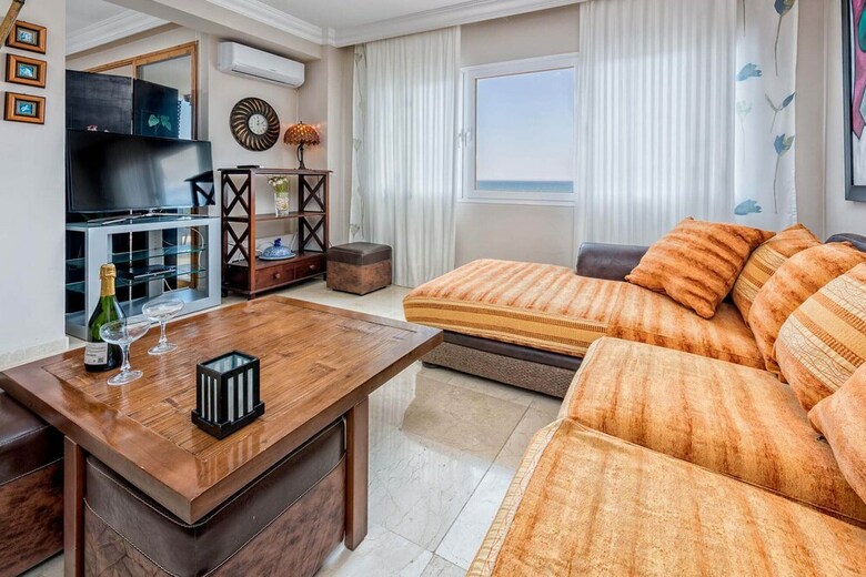 Apartamentos Solaga - Isabella