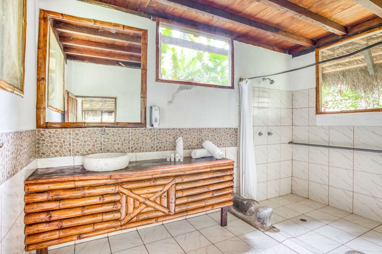Hostal Selina Shared Amazon Tena