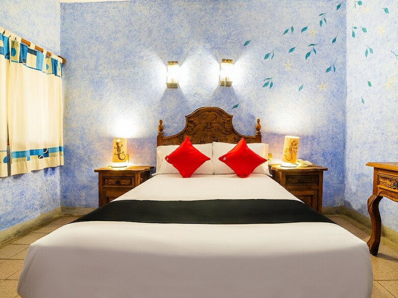 Hotel Capital O Amatl�n