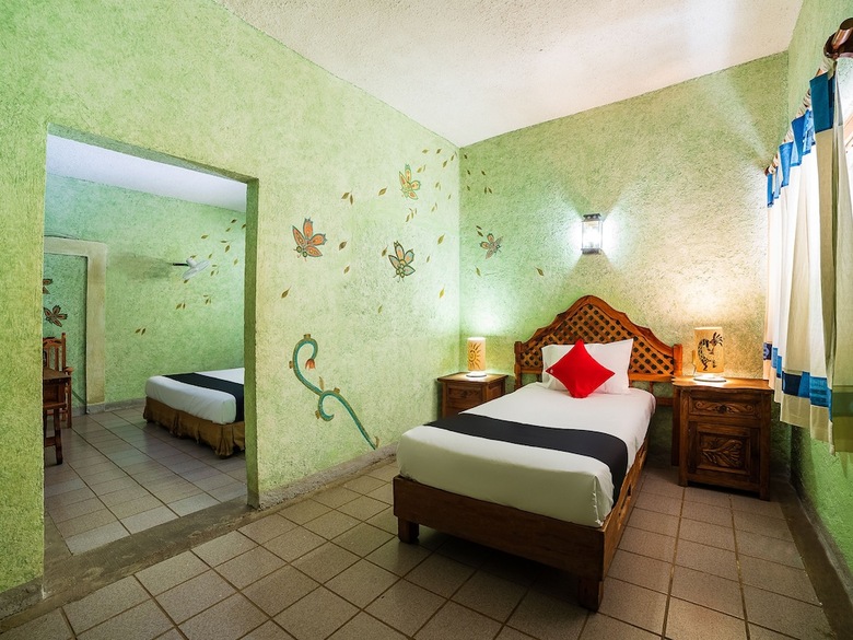 Hotel Capital O Amatl�n