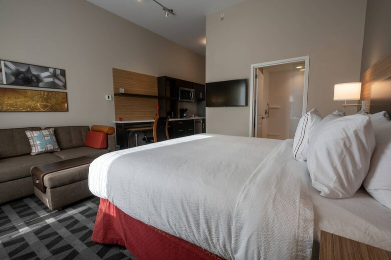 Hotel Towneplace Suites By Marriott Clinton