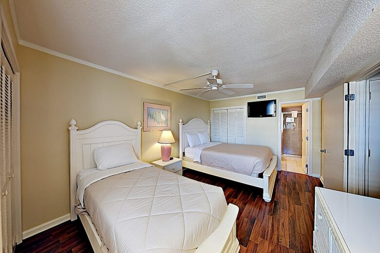Ocean Creek South Tower By Myrtle Beach Vr