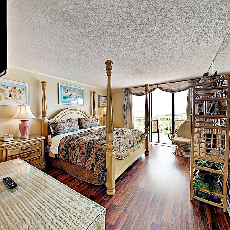 Ocean Creek South Tower By Myrtle Beach Vr