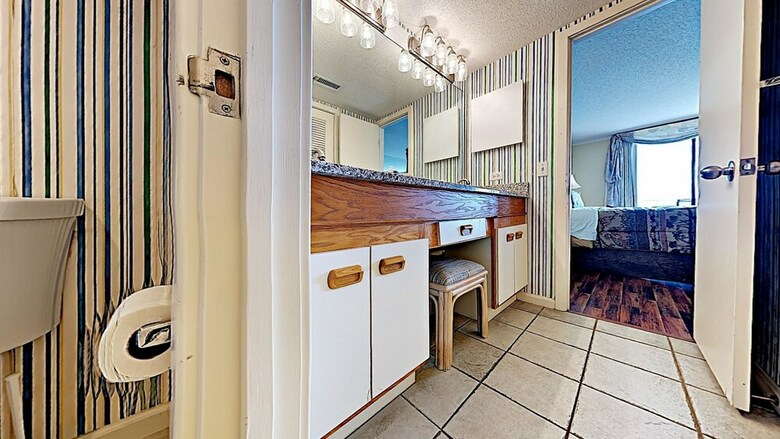 Ocean Creek South Tower By Myrtle Beach Vr