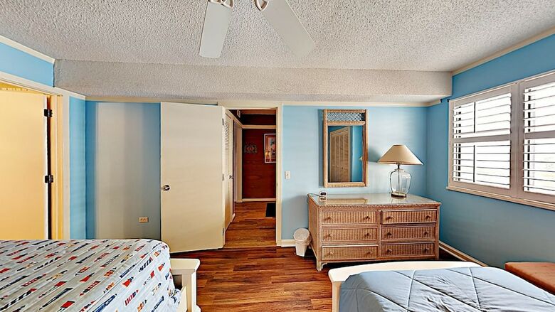 Ocean Creek South Tower By Myrtle Beach Vr