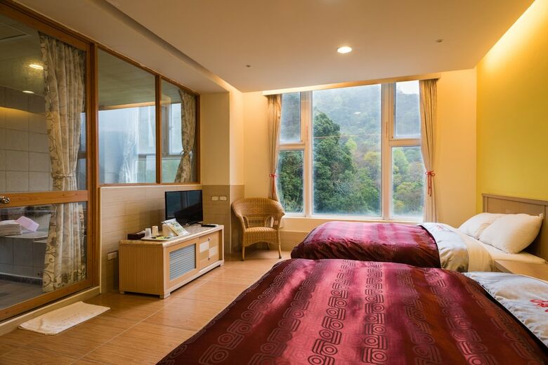 Crystal Hotel