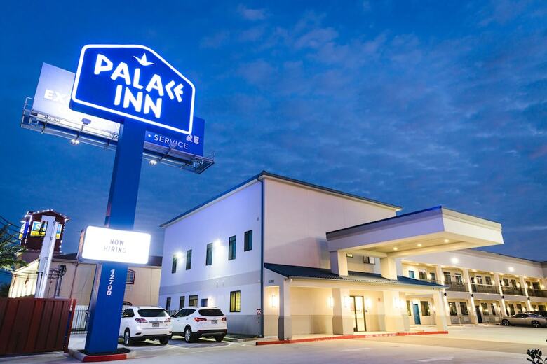 Motel Palace Inn Blue Federal Road