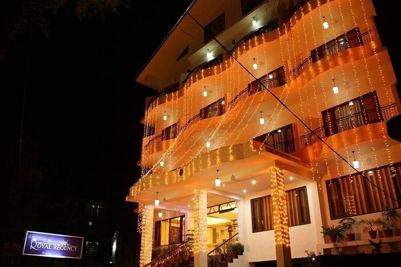 Hotel The Royal Regency Manali