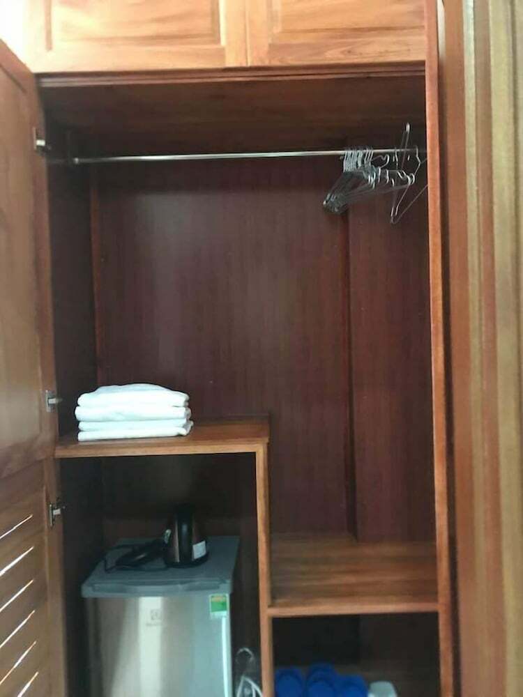 Ban Mai Hotel