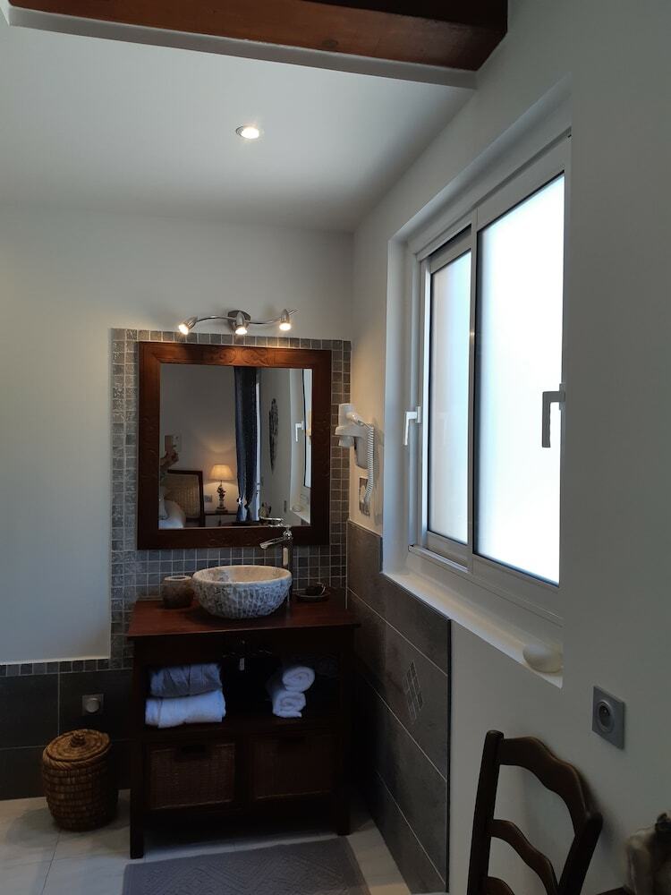 Bed & Breakfast Suite Sup�rieure - Villa La Licorne