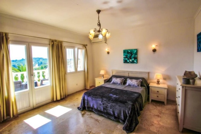Fabya - Sea View Villa With Private Pool In Teulada