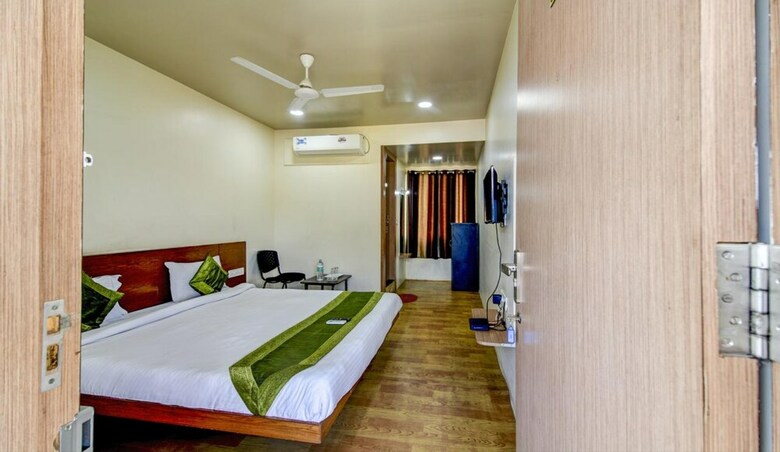 Riddhi Siddhi Hotel