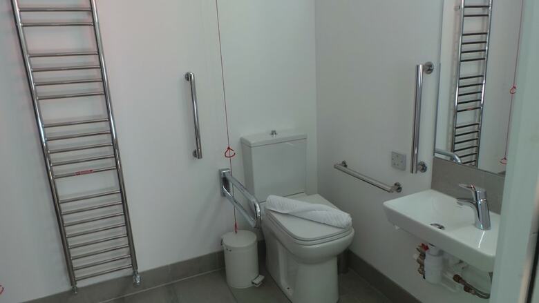 Gold Seeker - 2 Bed Luxury Apartment