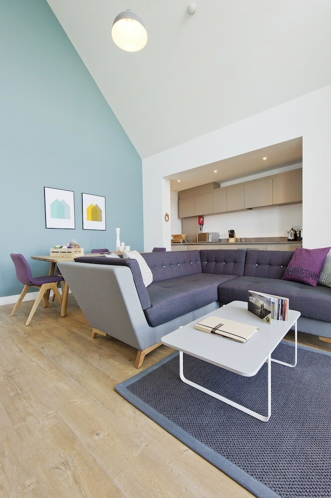 Hotel Lady Ambrogine - 2 Bed Luxury Apartment