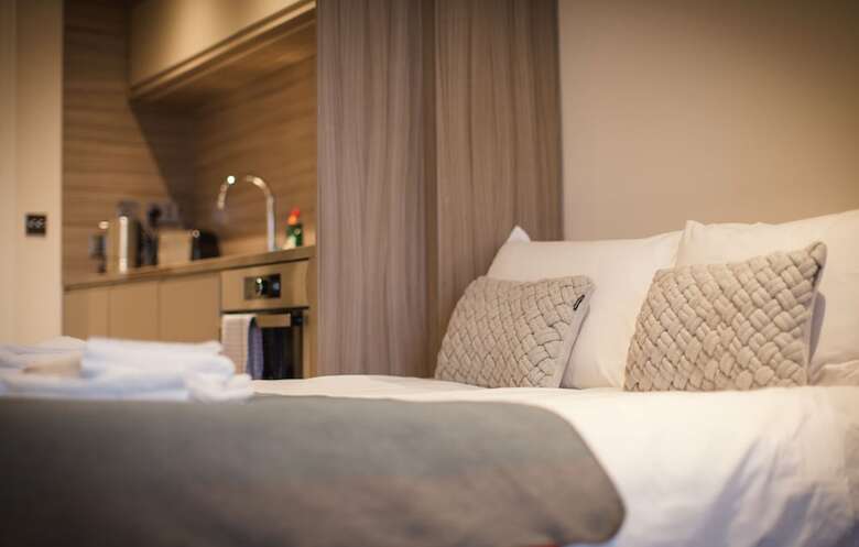 Apartamentos Riverside Studios