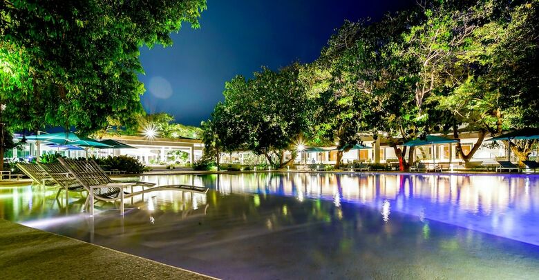 Hotel Tambuli Seaside Resort And Spa