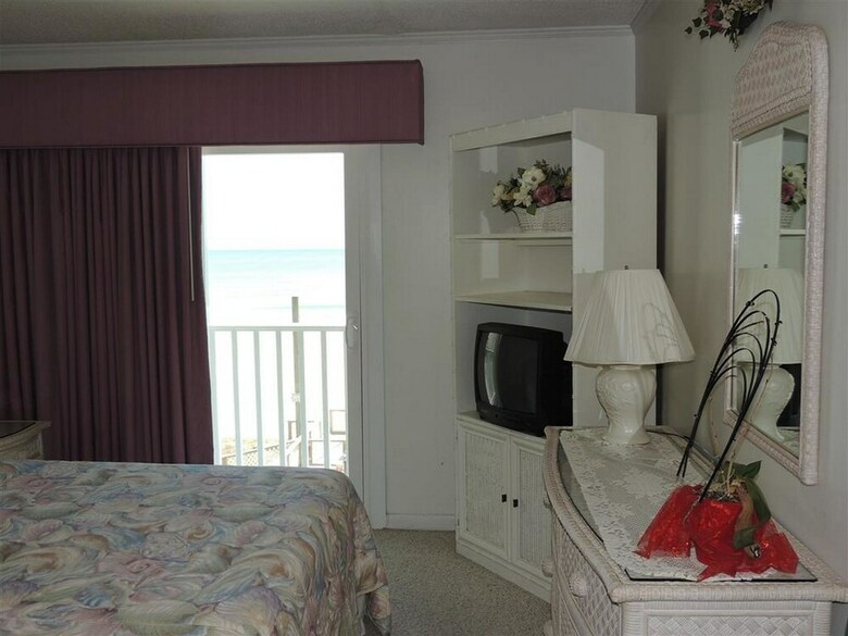 Pelicans Watch By Myrtle Beach Vr