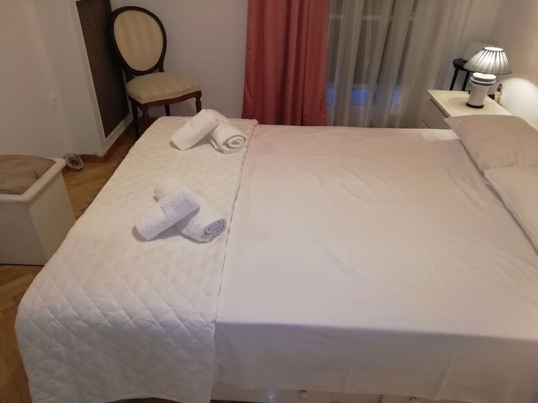 Classy 3bedroom Apartment In Kolonaki
