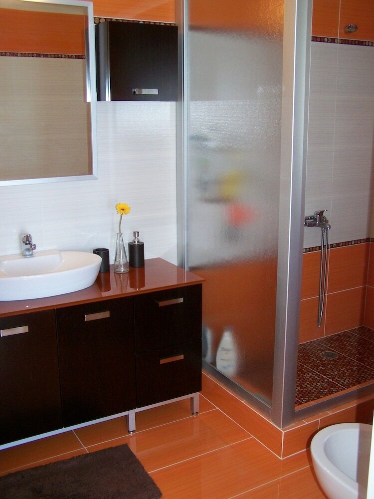 Apartamentos Villa Petra With Swimming Pool