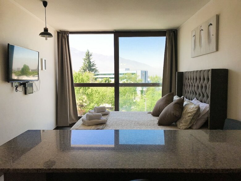 Apartamentos Majestic Studio Acquisition