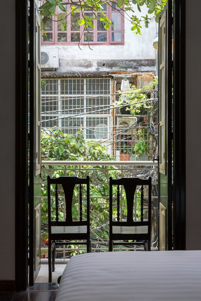 Hotel Centraltique Homestay & Travel