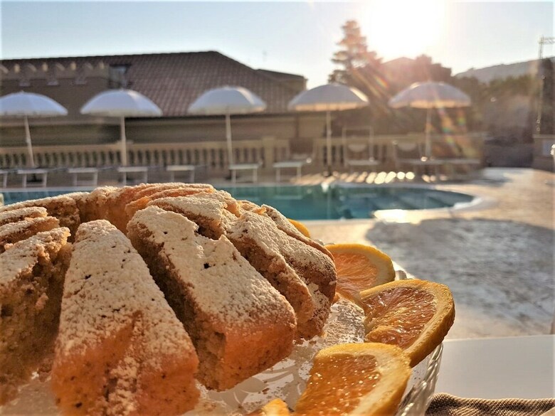 Hotel Sui Generis