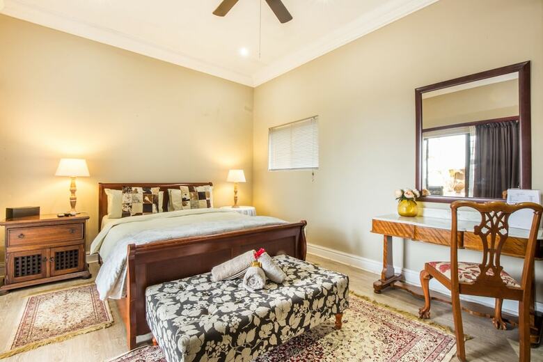 Hotel Fairway Guesthouse