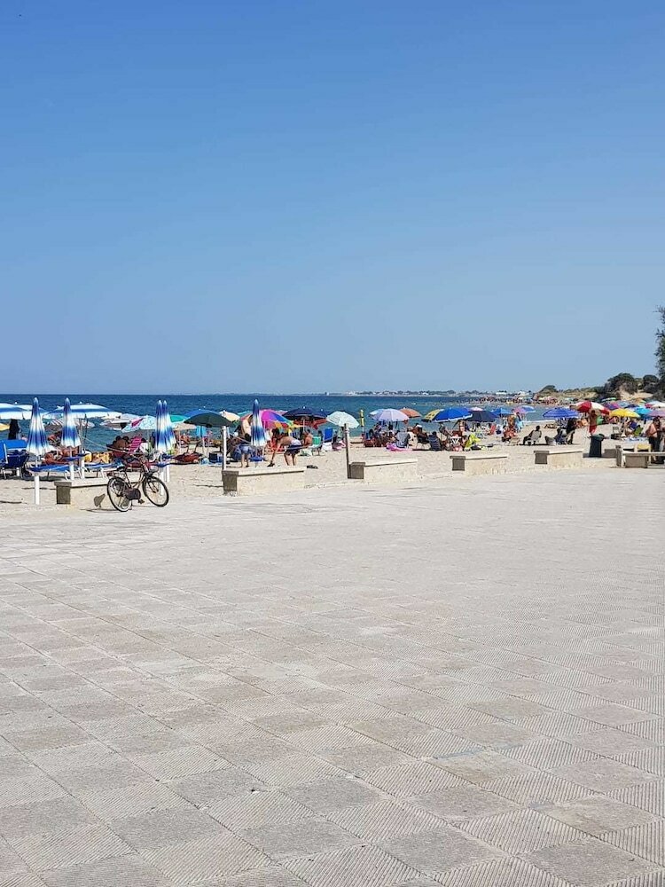 Saint Blue Beach